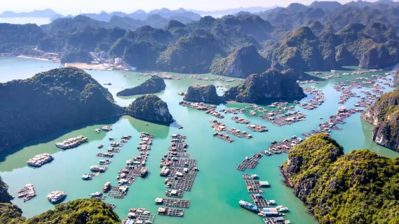 The best beaches in Vietnam can be seen in Ha Long Bay, featuring stunning karst landscapes