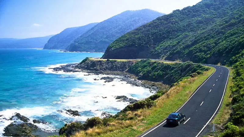 Scenic Maui coastal road trip, an unforgettable adventure for kids and parents alike.