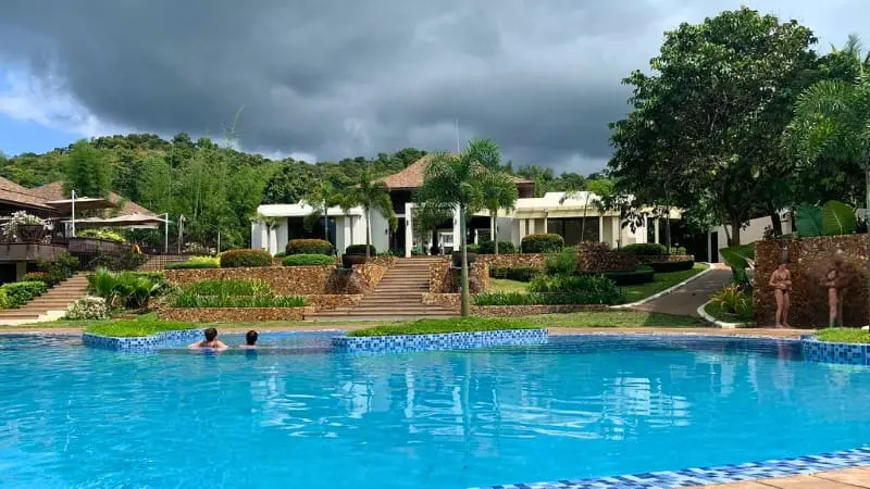 Bacau Bay Resort Coron features a large pool and a unique pier bar.