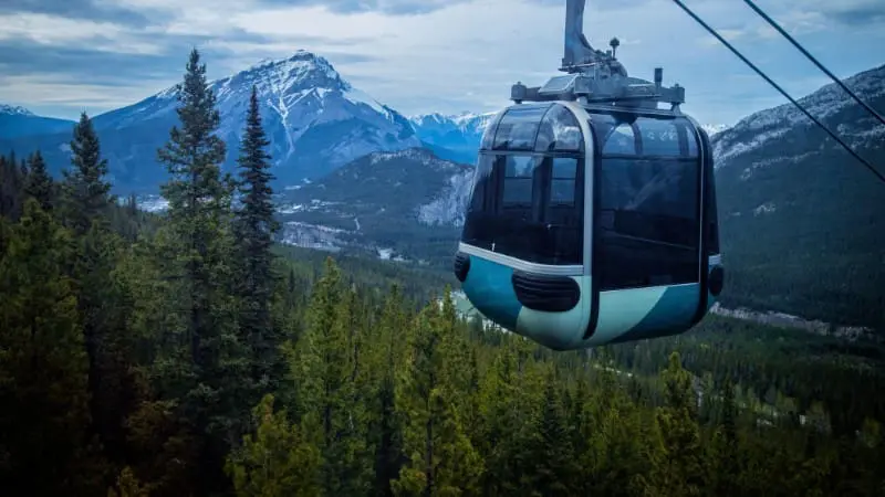 Sky Gondola in Vancouver offers amazing mountain views.