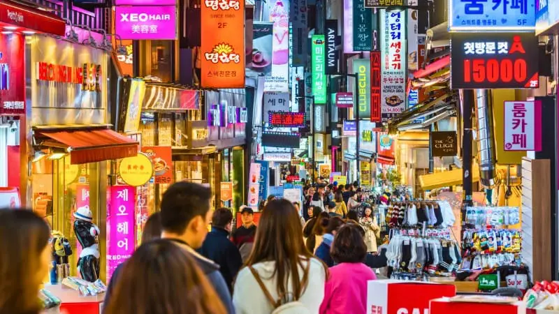 Shopping in Seoul is a must-do on the last day of your 10-day South Korea trip.