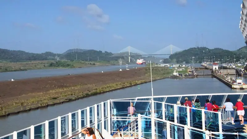Sail the full Panama Canal, crossing from the Pacific to the Atlantic in one tour.