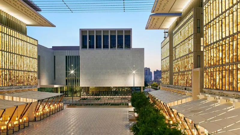 M7 Design Hub blends modern elements with traditional Qatari architecture.