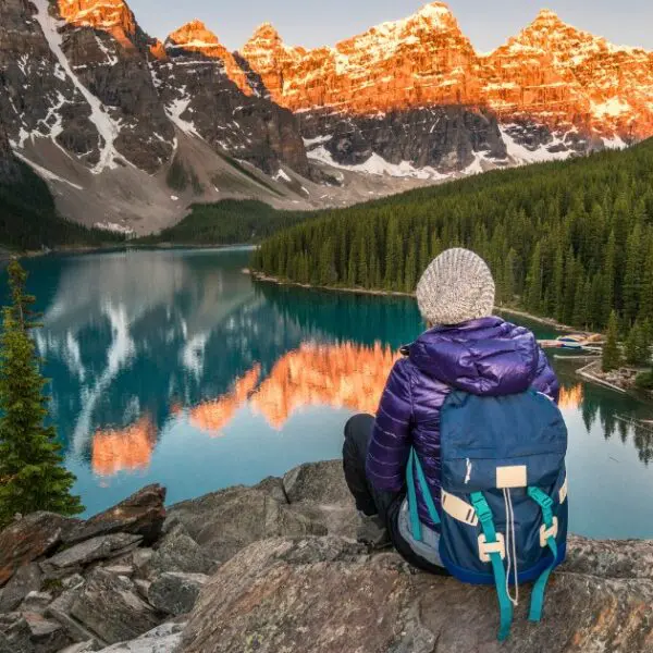 A scenic sunrise at Banff’s Moraine Lake, perfect for a hiking adventure.