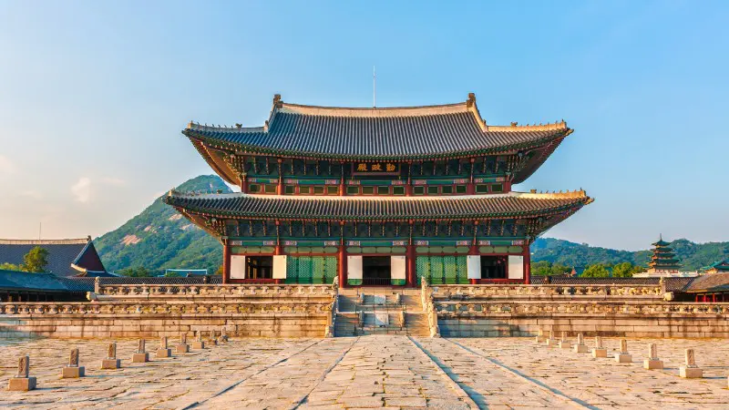 Gyeongbokgung Palace, the largest and most iconic of Seoul's palaces.
