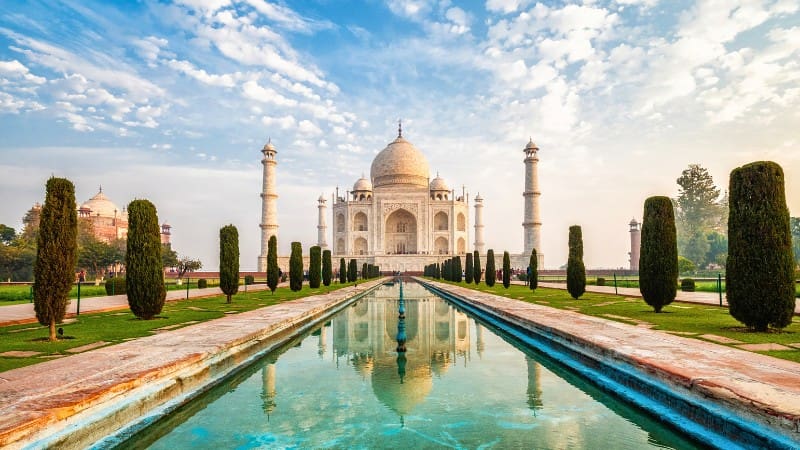 Tourist places to visit in Agra - The Taj Mahal, a symbol of eternal love.