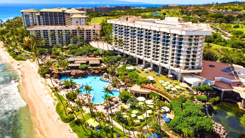All inclusive resorts in Hawaii adults-only - Hyatt Regency Maui beachfront hotel.
